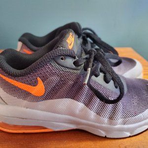 Little Boys Nike Size 10.5 C